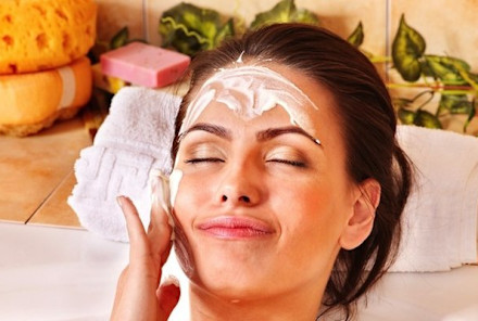 Look Your Best Naturally: A Plastic Surgeon Shares Her 5 Top Tips