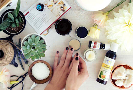 The 5 Essential Oils You Need For Summer