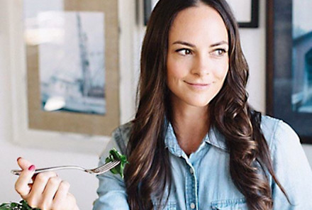 Snacking Can Make You Age Faster — And Gain More Weight. A Celebrity Nutritionist Explains Why