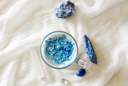This Mermaid Latte Gets Its Magical Color From An Ancient Herbal Tea