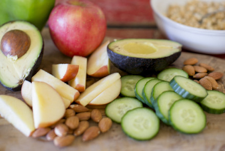 5 Easy Ways To Get Your Kids To Eat Anything