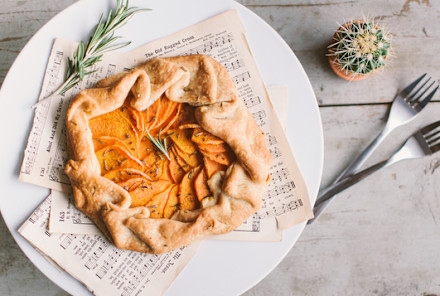 The 5 Rules French Women Follow To Effortlessly Hit Their Happy Weight