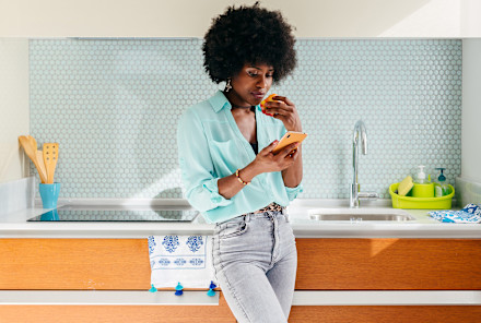7 Snacking Mistakes & ONE Plant-Based Snack Solution