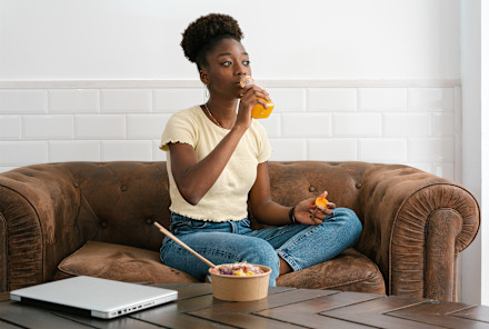 Are Your Vitamin C Levels Where You Need Them To Be? Here's How To Check