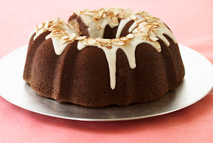 8 Reasons To Avoid Sugar (That Have Nothing To Do With Weight Loss)