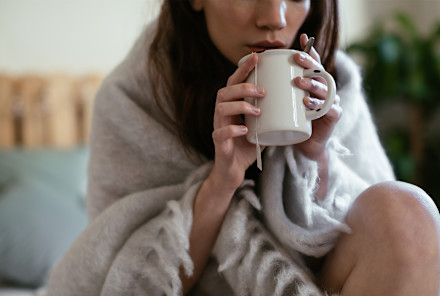 11 Science-Backed Solutions To Help You Stop Coughing ASAP (Nope, Not Syrup)