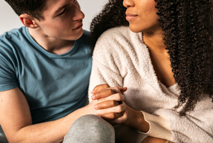 Read article: I'm A Couples' Therapist: This Is How To Bring Up Issues Without Starting A Fight