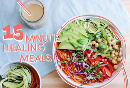 A Zucchini Noodle Bowl That's All About The Peanut Sauce