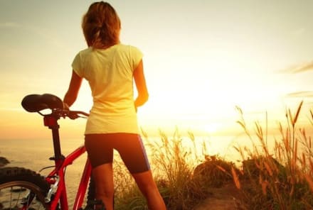 6 Health Lessons Everyone Can Learn From Introverts