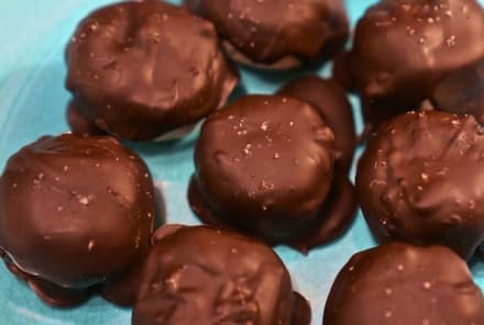 Vegan Coconut Bliss Balls That Will Wow Your Taste Buds