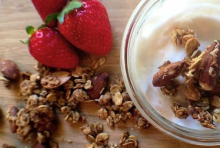Raw Recipe: A Coconut Yogurt Your Gut Will Love