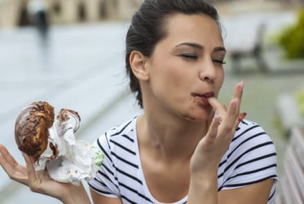 11 Signs You Have A Healthy Relationship With Food
