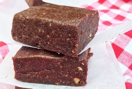 5-Ingredient Healthy Brownie Bars