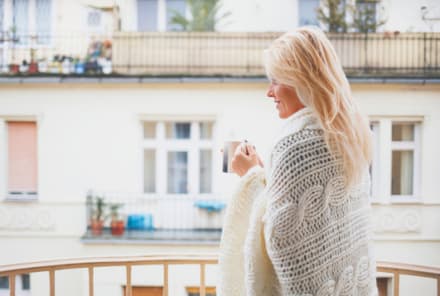 4 Natural Remedies Parisian Women Swear By For Spring Colds