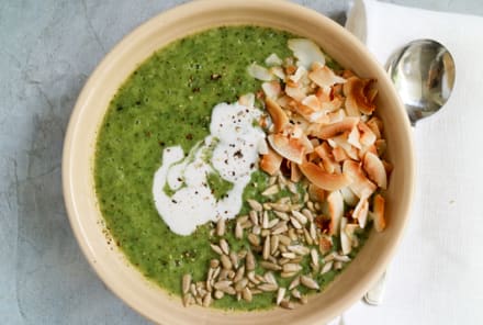 This Is The Perfect Green Detox Soup For Spring