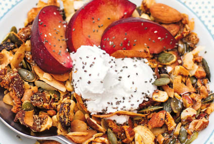 A Grain-Free Granola Recipe You'll Want To Eat All Week