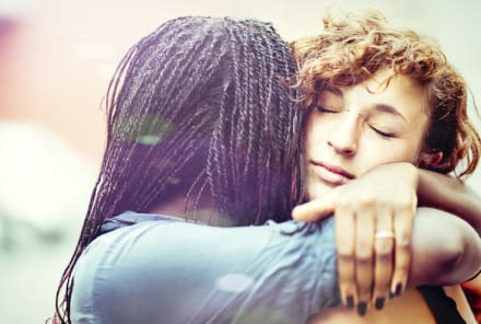 5 Ways To Support Someone With An Eating Disorder (And 5 Things NEVER To Do)