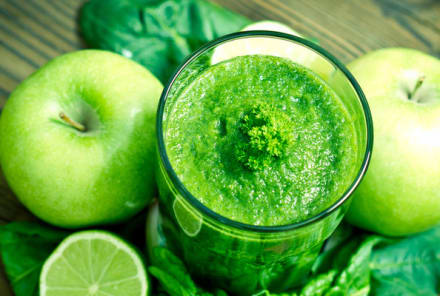 New To Green Smoothies? Start With This Simple Recipe!