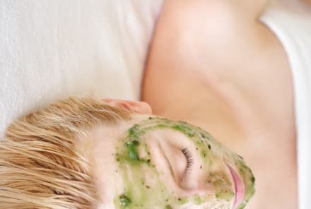 Healing & Calming DIY Herbal Face Mask