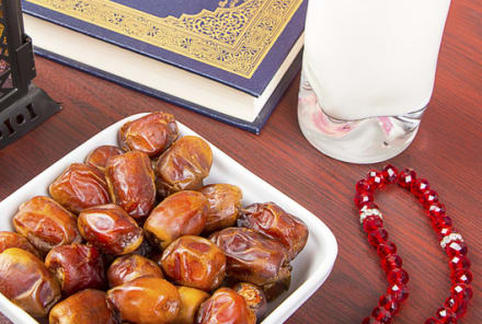 Why You Should Be Eating More Dates + A Cashew-Date Milk Recipe