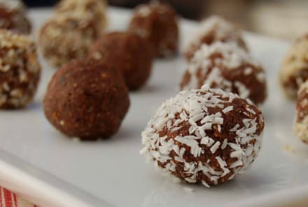 Raw Cacao Almond Truffles With Superfoods