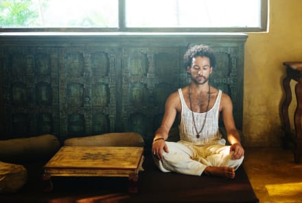 6 Signs You're Meditating All Wrong + What To Do Instead