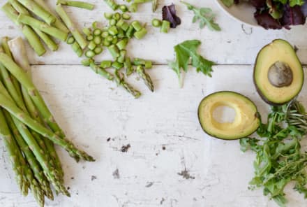 3 Detox-Friendly Snacks To Help You Get Clean For Spring