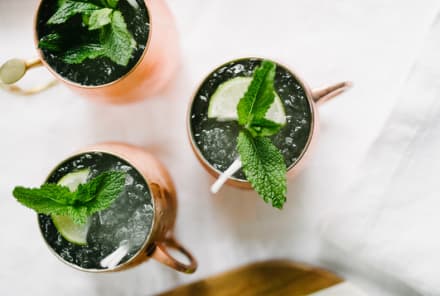 Keep Your Spirits Bright: Healthier And Booze-Free Winter Cocktail Options