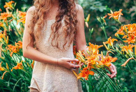 8 Plants That Will Supercharge Your Sex Drive (A Doctor Explains)