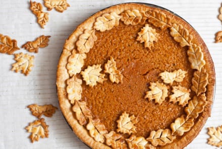 How To Make A Pumpkin Pie Healthy Enough To Eat For Breakfast (Plus, It's Vegan & Gluten-Free!)