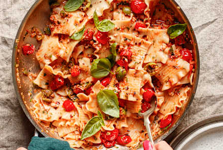 We're Loving This Healthier Spin On Tuna Noodle & Man, Is It Satisfying