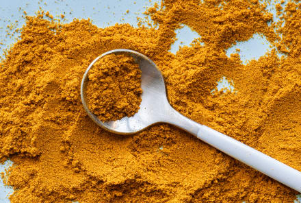 The 10 Healthiest Ways To Add Turmeric To Your Diet