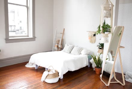6 Gifts That Give Your Bedroom New Life, According To A Feng Shui Expert