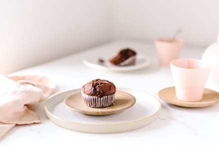 These Low-Carb Chocolate Muffins Are A Perfect Holiday Breakfast