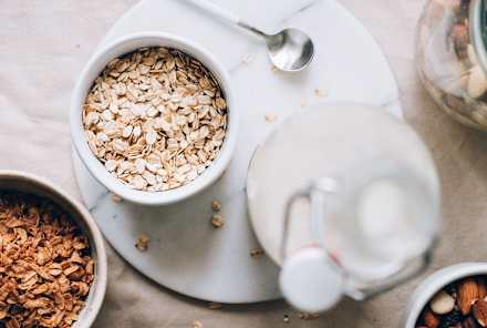 Try This RD-Approved Coffee Crunch Overnight Oats Recipe