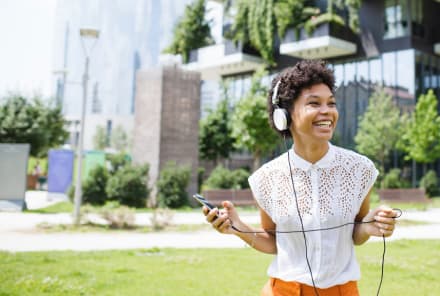 8 Seriously Inspiring Audiobooks For People Who Don't Have Time To Read