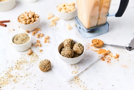 These White-Chocolate Energy Balls Are A Perfect Blood-Sugar-Balancing Snack