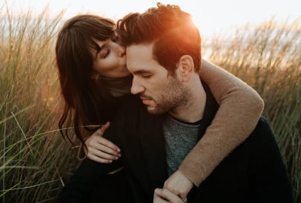 The Science Behind Why Humans Kiss Each Other & Why It Feels Good