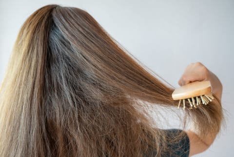 hair brushing  Boyloso // iStock