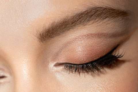 eye looks - shadow as liner eye looks - shadow as liner