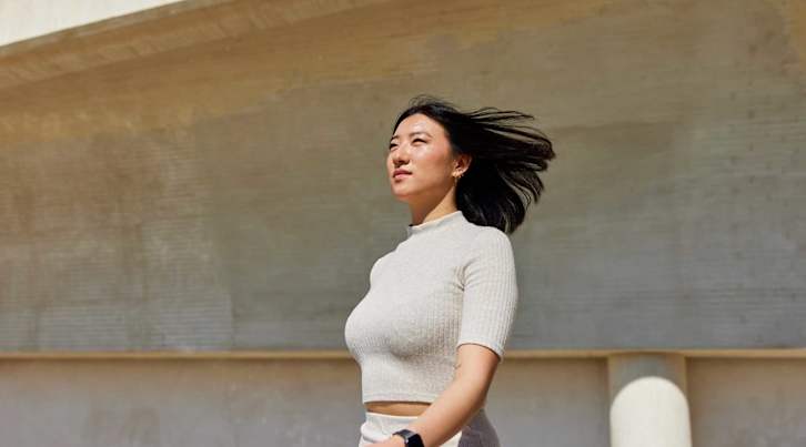 Want To Get More Out Of Your Walks? Try This 3-Minute Trick