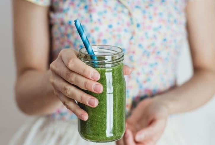 How To Make A Clean Green Smoothie The Right Way