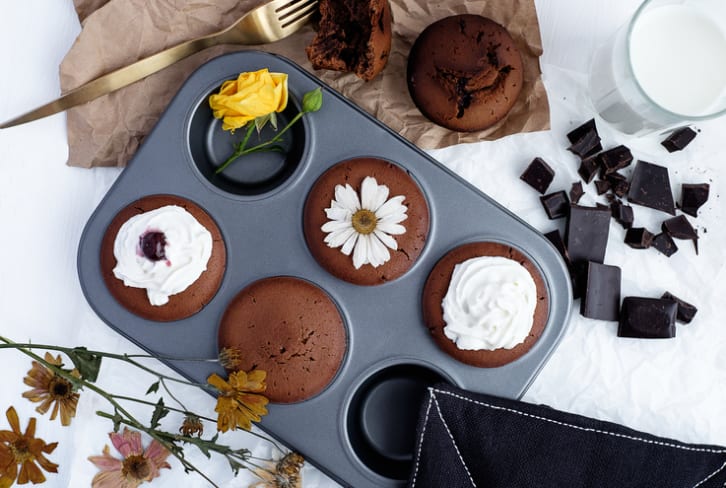 These Cinnamon + Chocolate Cupcakes Will Make All Your Paleo Friends Happy