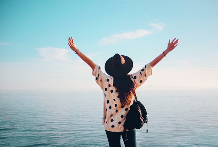A Mantra To Help You Own Your Feminine Energy (Regardless Of Your Gender)