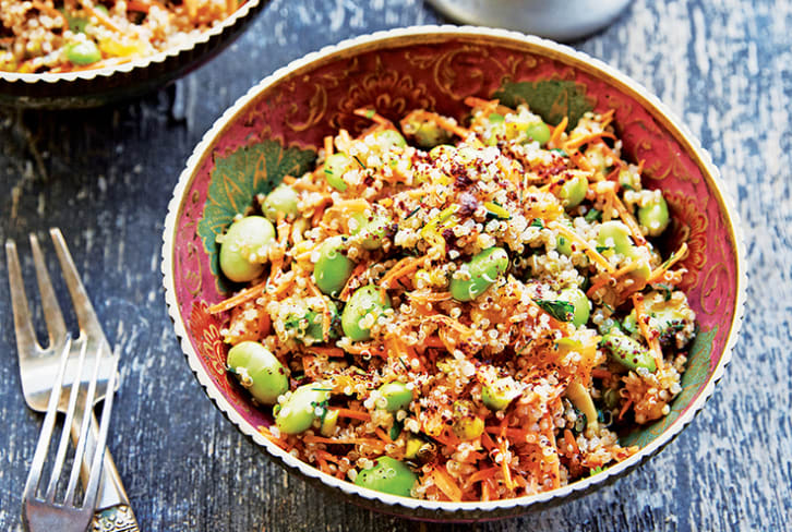 Spice Up Your Sad Desk Lunch With This Middle Eastern Quinoa Salad