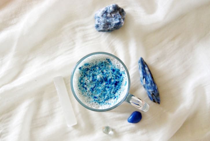 This Mermaid Latte Gets Its Magical Color From An Ancient Herbal Tea