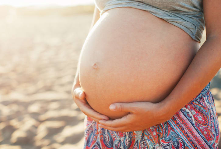 Pregnant? 5 Natural Skin Care Ingredients To Treat Your Body Right