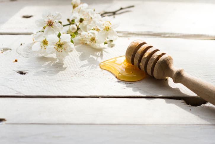 3 Solar-Infused Honey Recipes For Immunity