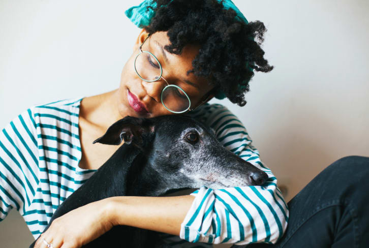 Can Getting A Dog Actually Ease Symptoms Of Depression? A Psychotherapist Weighs In