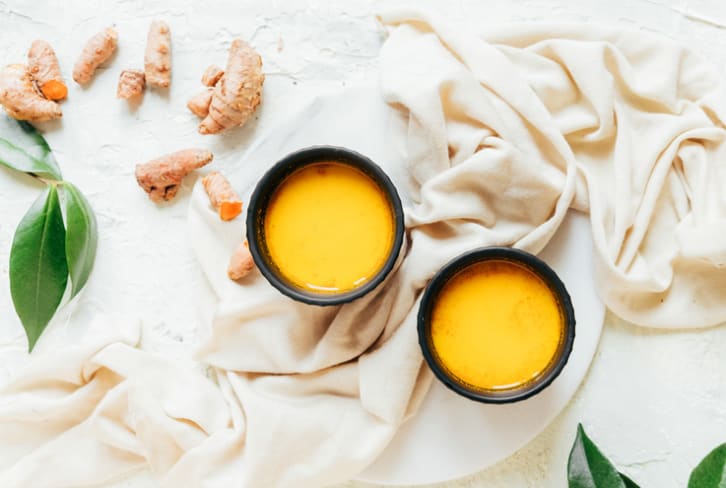 This Turmeric-Infused Oil Is Flavorful & Anti-Inflammatory
